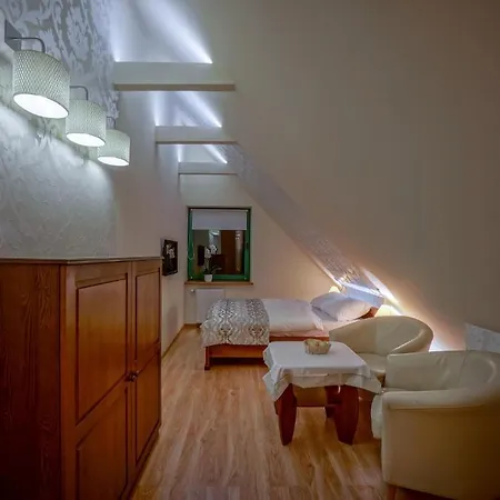 Jawor I Privatunterkunft