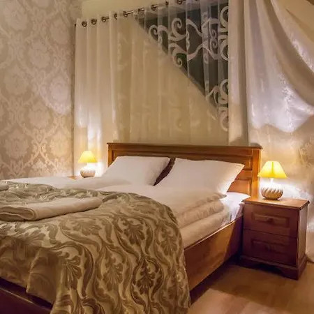 Privatunterkunft Jawor I *